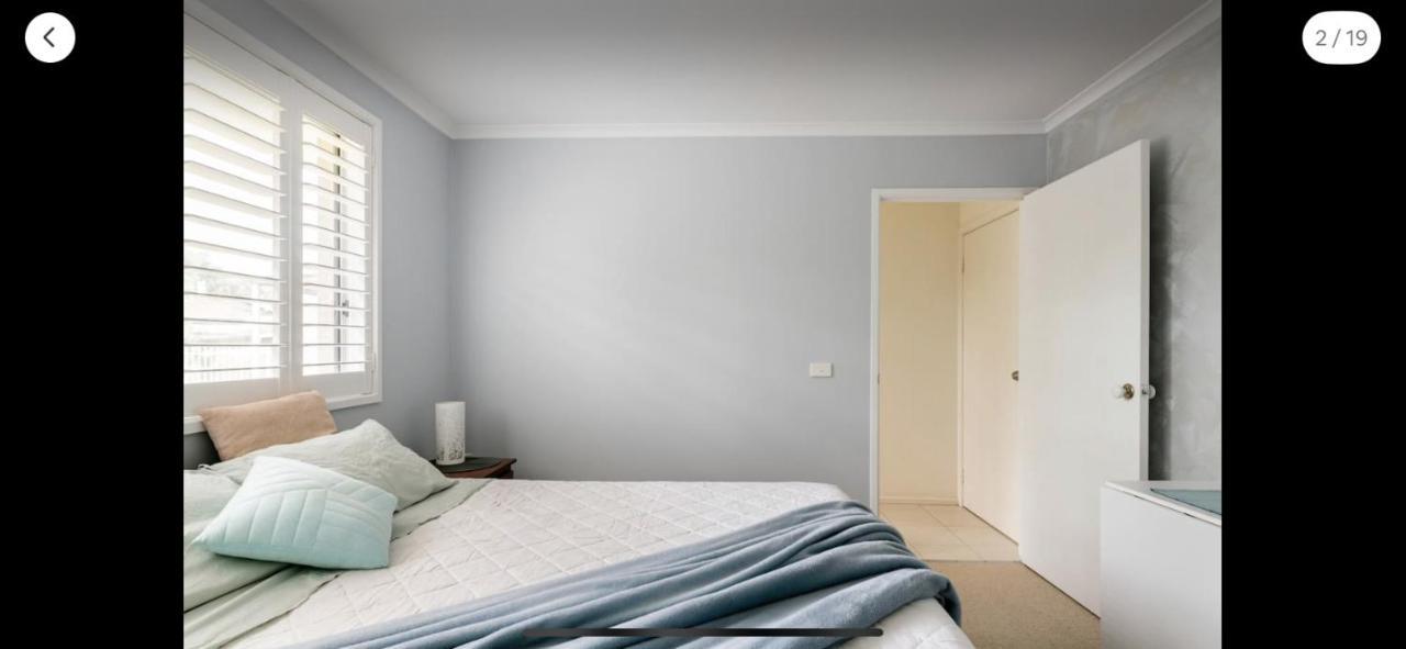 Guest Ensuite 7 Minutes From Airport 멜번 외부 사진